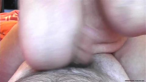 4852