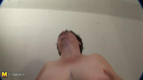 13692